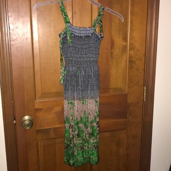 Green & Black Summer Dress - Picture 1 of 3